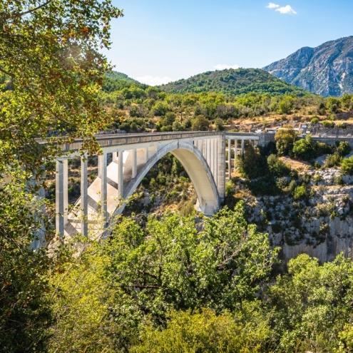 Saut à l'élastique