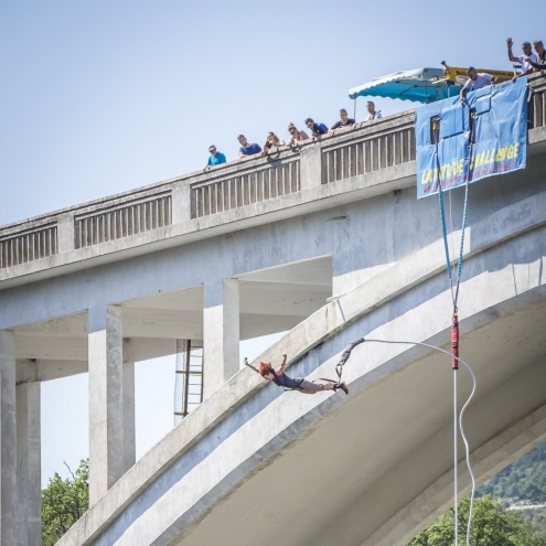 Saut à l'élastique